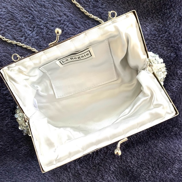 La Regale Silver Sequin Beaded Purse Formal Bridal NWOT - Picture 8 of 9